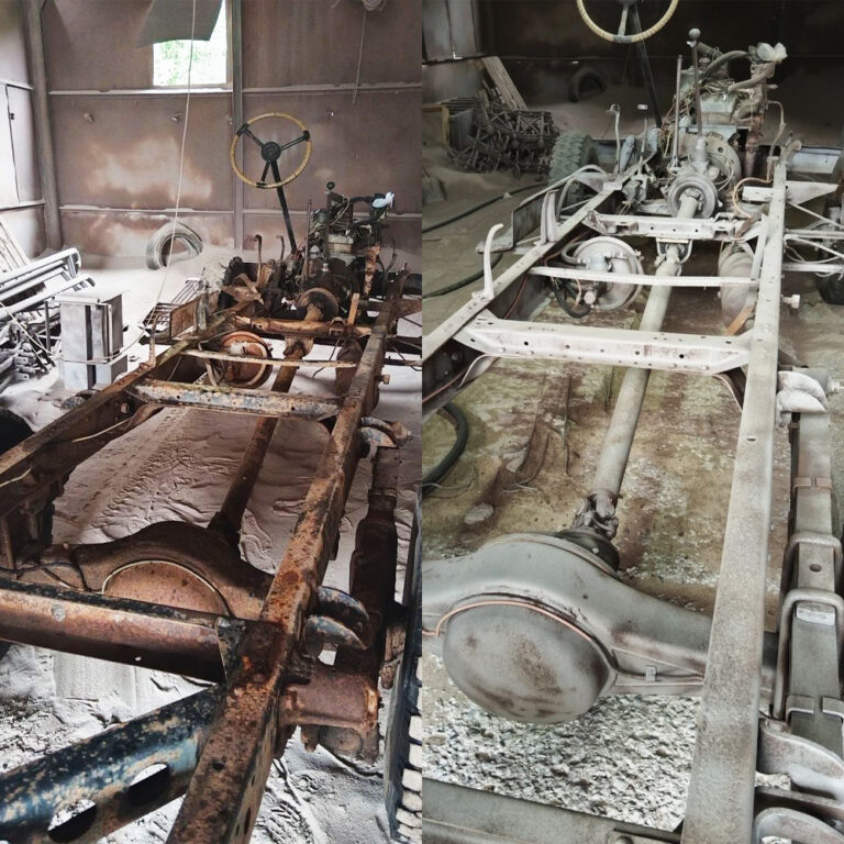 Пескоструйная очистка рамы грузовика периода Великой Отечественной войны. До и после очистки.